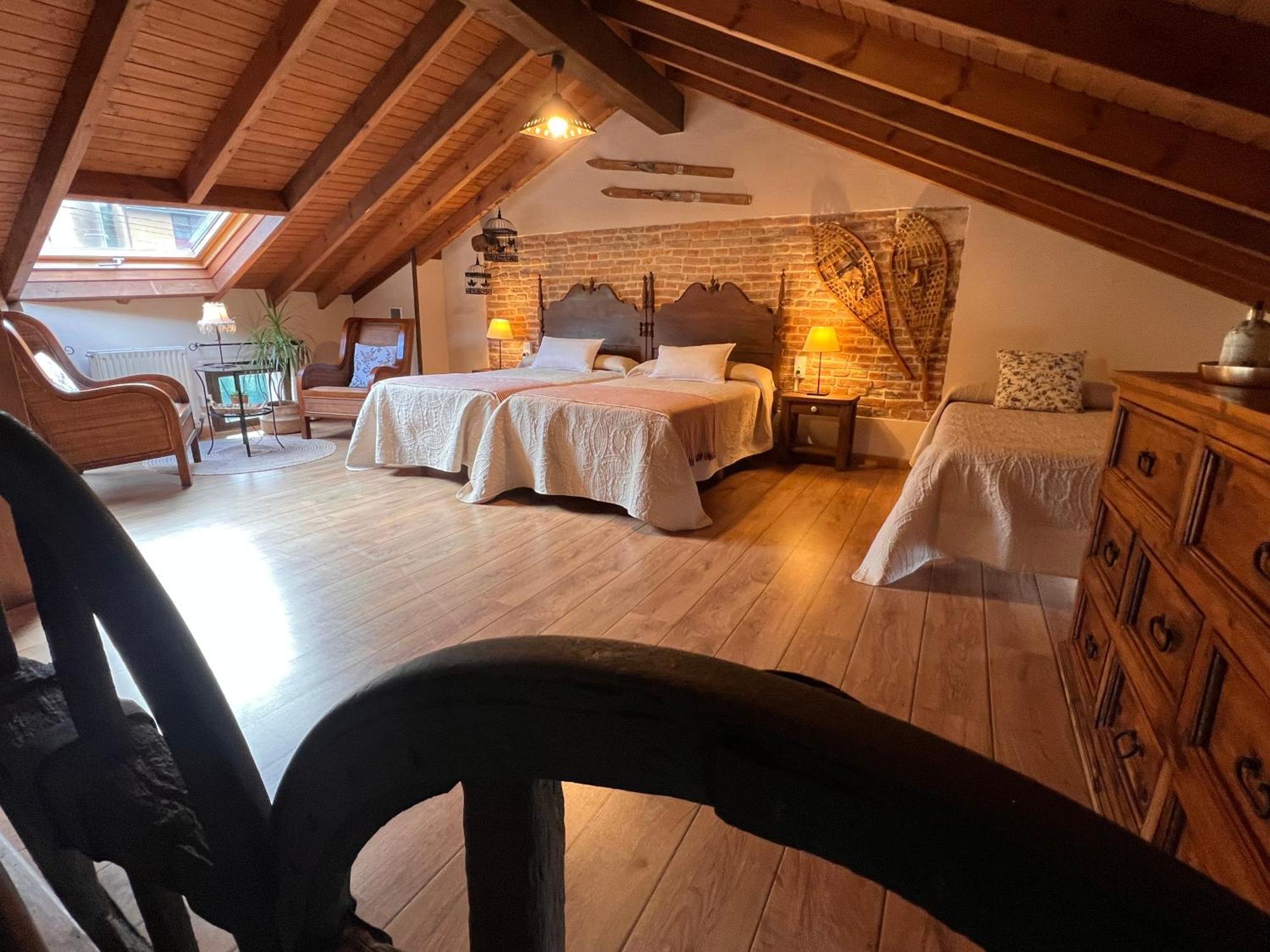 Casa Rural Casa Cerezal กังกัส เด โอนิส ภายนอก รูปภาพ